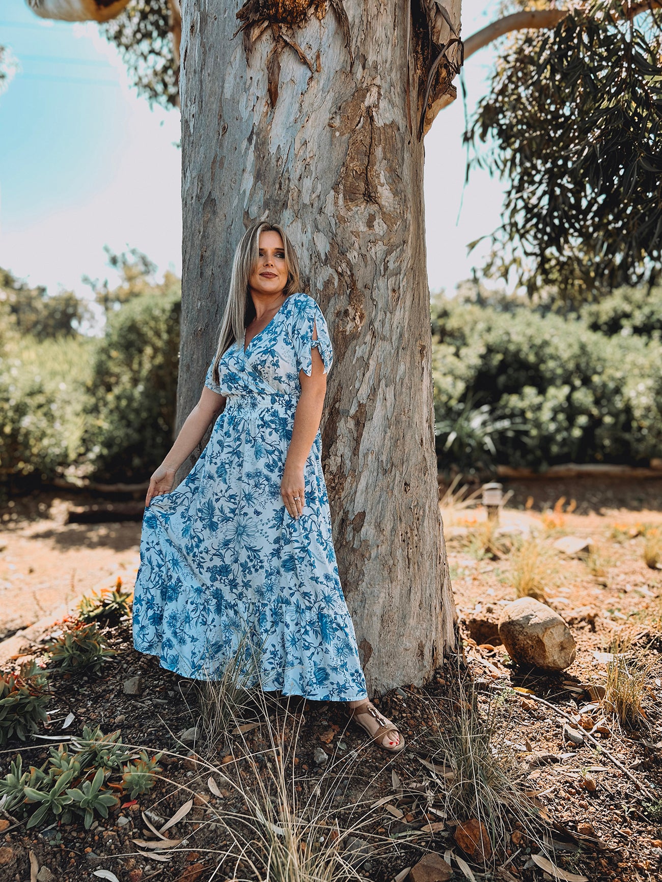 Womens Knotted Short sleeve Maxi Tier Dress - The Prayer