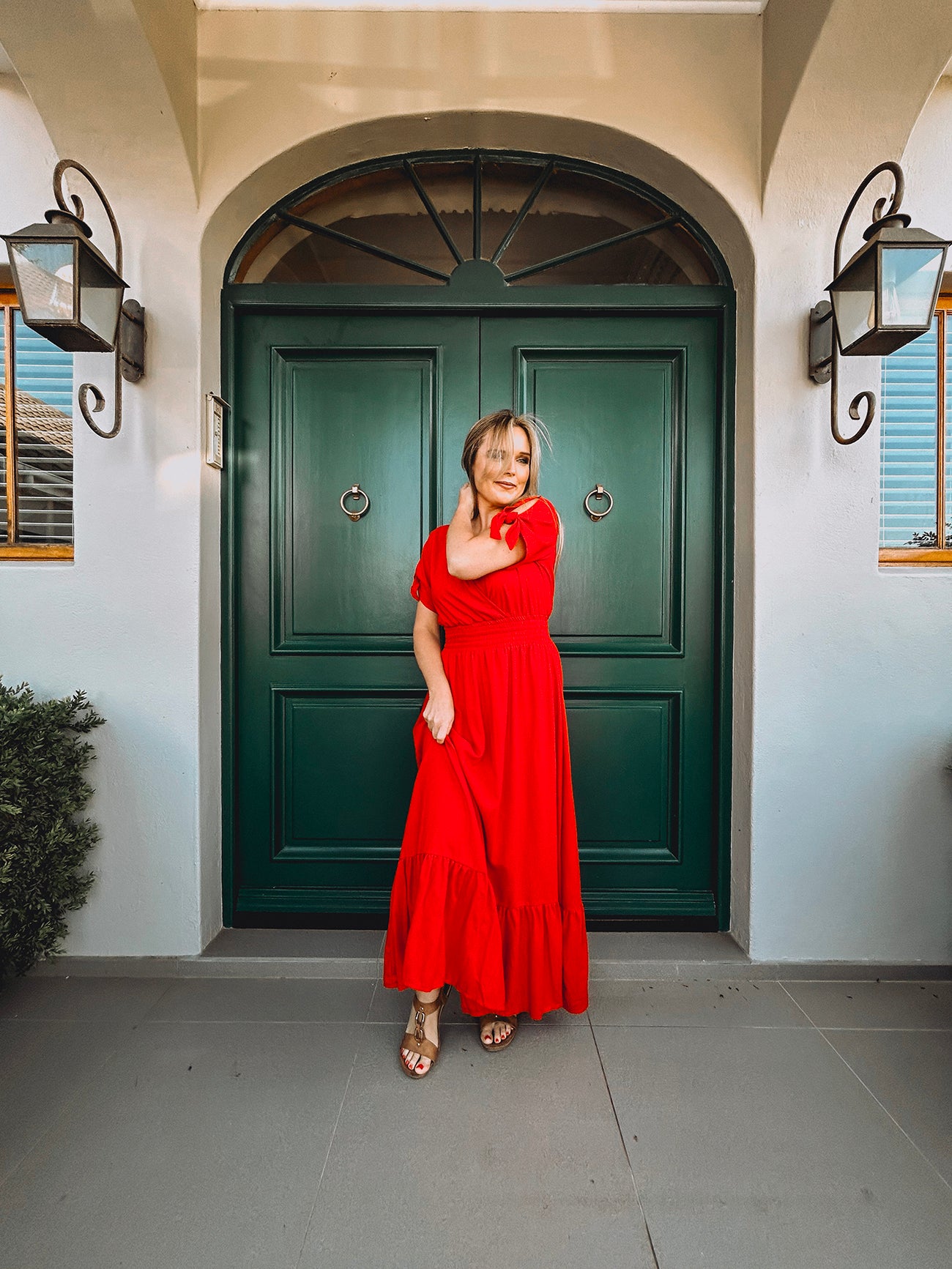 Womens Knotted Sleeve Maxi Tier Dress - Forget me not Red