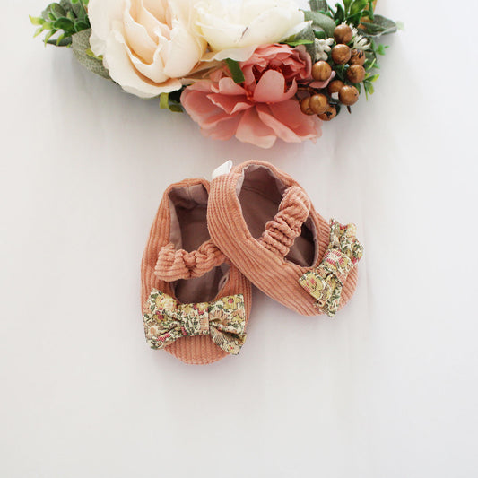 Soft Sole Shoes with bow - Pink Corduroy/Vintage Floral