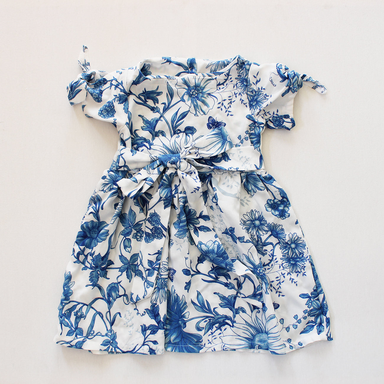 Knotted Sleeve Dress - The Prayer