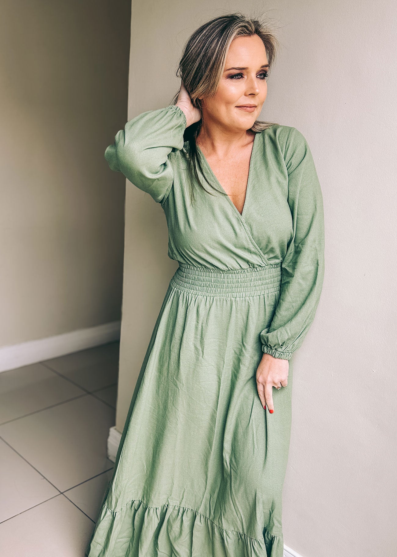 Womens Long Sleeve Maxi Tier Dress - Olive Green Extra Small (30) Womens Long Sleeve Maxi Tier Dress - Olive Green Extra Small (30)