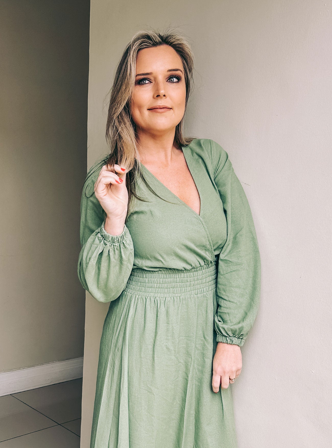 Womens Long Sleeve Maxi Tier Dress - Olive Green