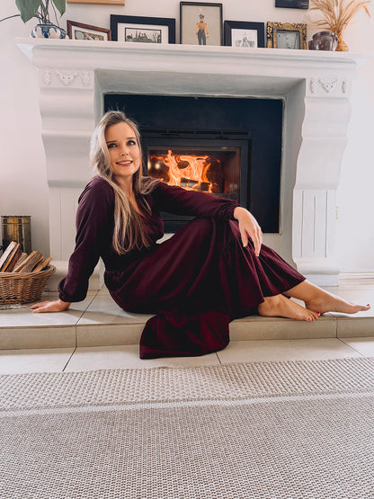 Womens Long Sleeve Maxi Tier Dress - Black Cherry