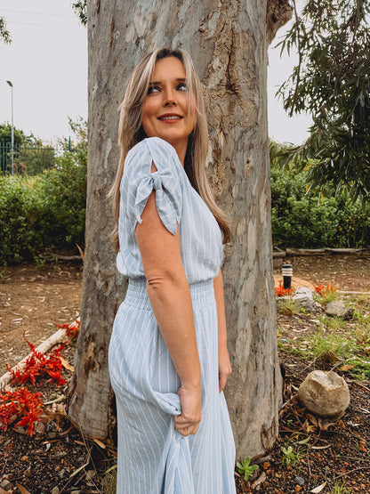 Womens Knotted Short sleeve Maxi Tier Dress - Resort Blue/White