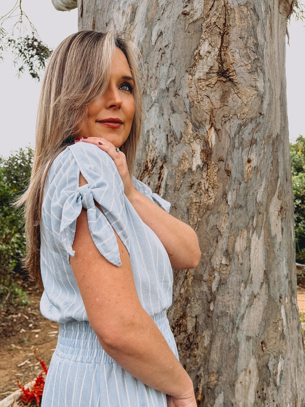 Womens Knotted Short sleeve Maxi Tier Dress - Resort Blue/White