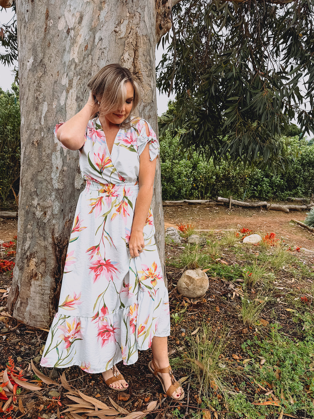 Womens Knotted Short sleeve Maxi Tier Dress - Powder Blue Fields