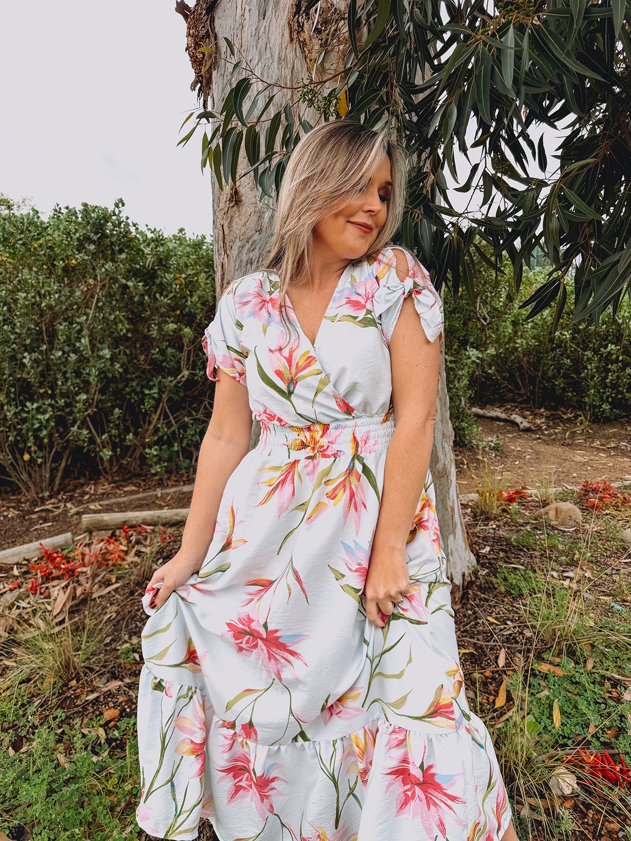 Womens Knotted Short sleeve Maxi Tier Dress - Powder Blue Fields