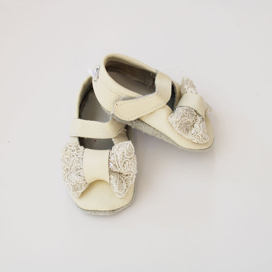Emily lace bow shoes - Ivory